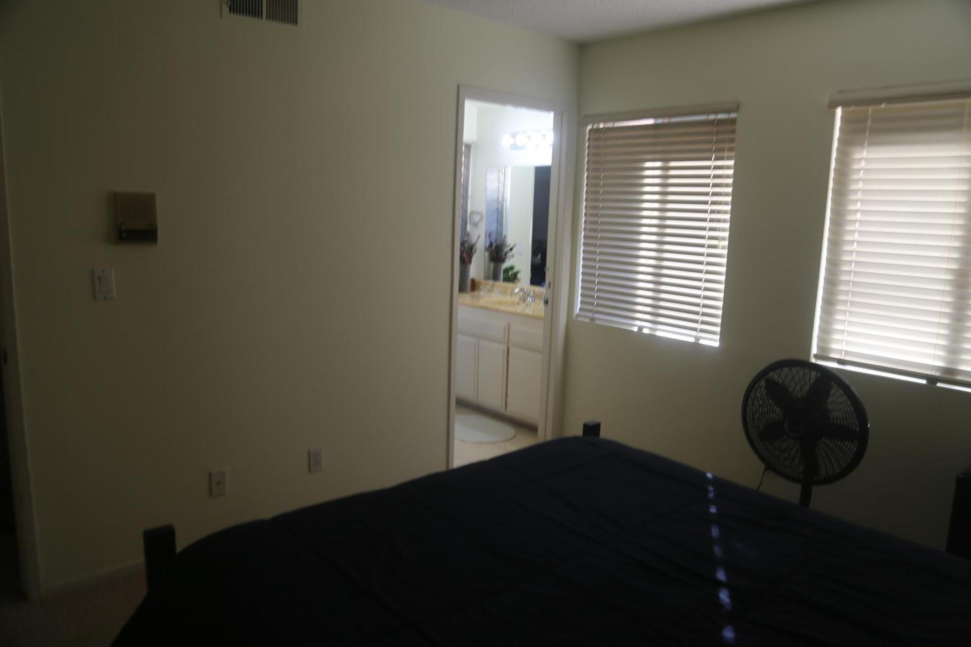Bed And Breakfast In Hollywood Hills Лос-Анджелес Екстер'єр фото